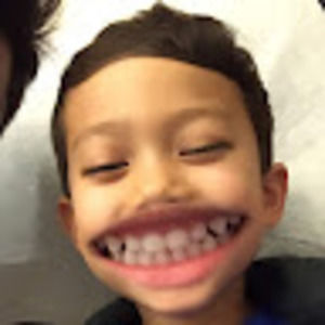 Meet your Posher, Travis